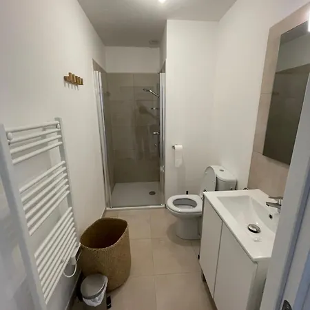 Apartment App. 2 P Design Zen Vue N182 Linguizzetta