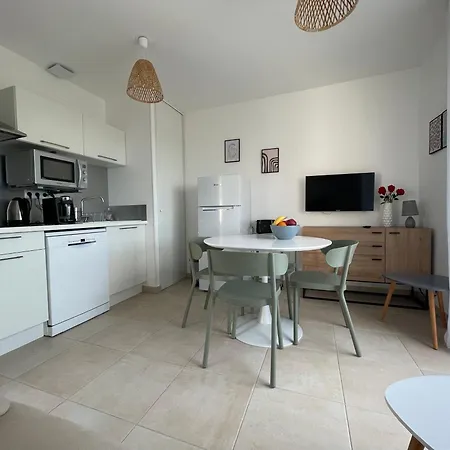 App. 2 P Design Zen Vue N182 Lejlighed Linguizzetta