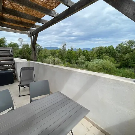 App. 2 P Design Zen Vue N182 Lejlighed