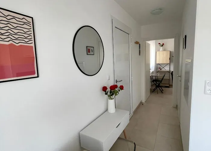 App. 2 P Design Zen Vue N182 Appartement *